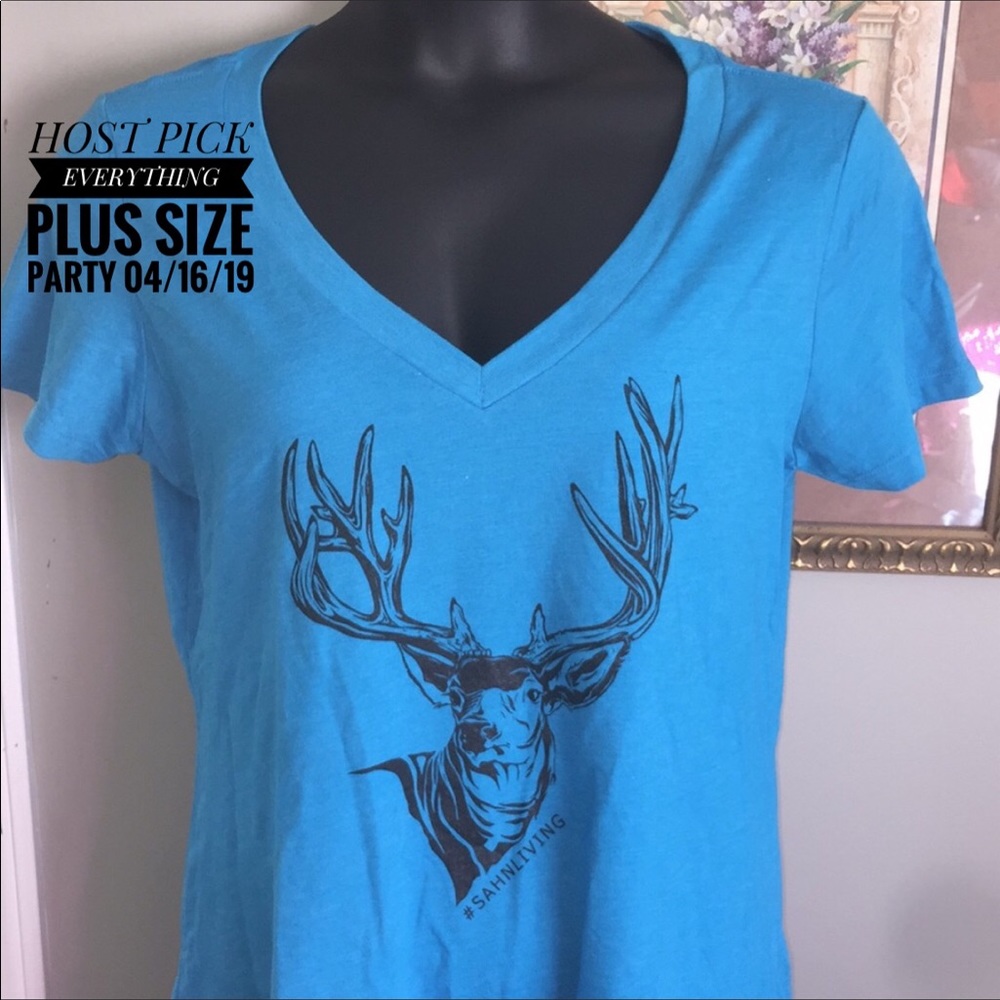 💟🥳2 for $30 Ladies T-Shirt